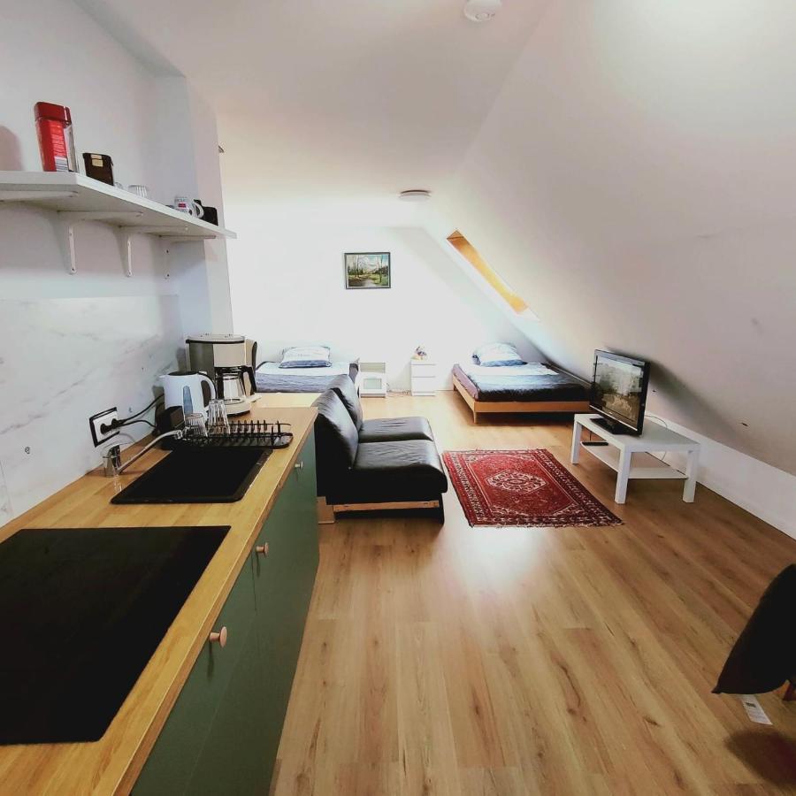 Moderne Wohnung In Ruhiger Lage Κρέφελντ Εξωτερικό φωτογραφία