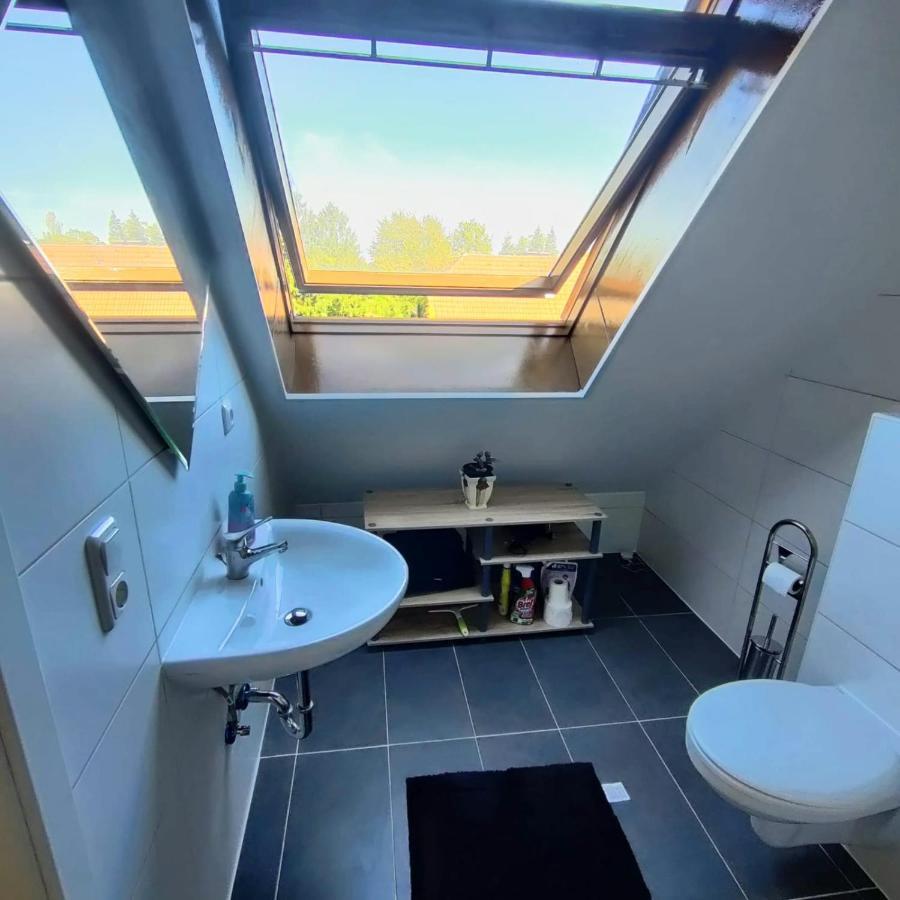 Moderne Wohnung In Ruhiger Lage Κρέφελντ Εξωτερικό φωτογραφία