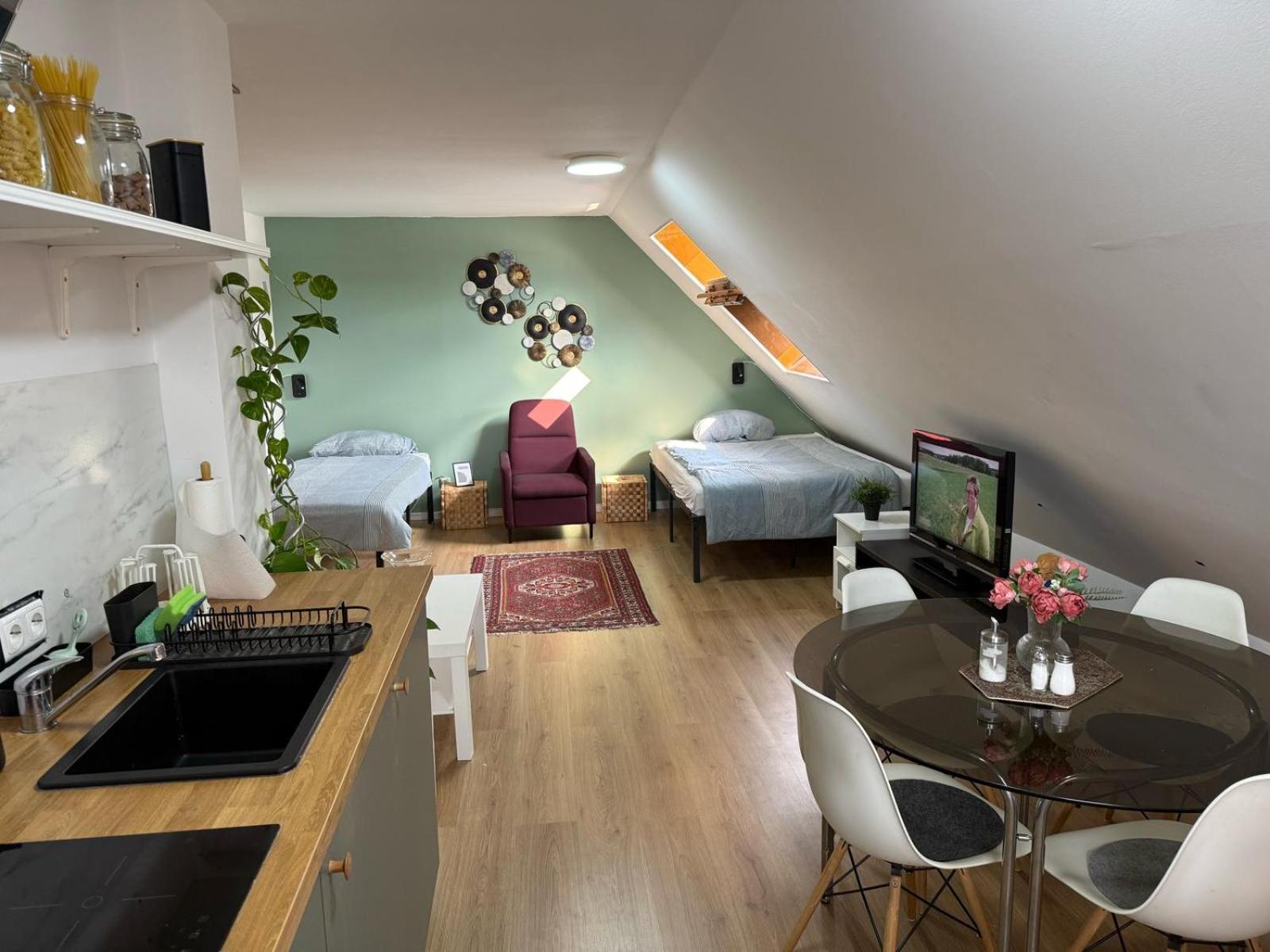 Moderne Wohnung In Ruhiger Lage Κρέφελντ Εξωτερικό φωτογραφία